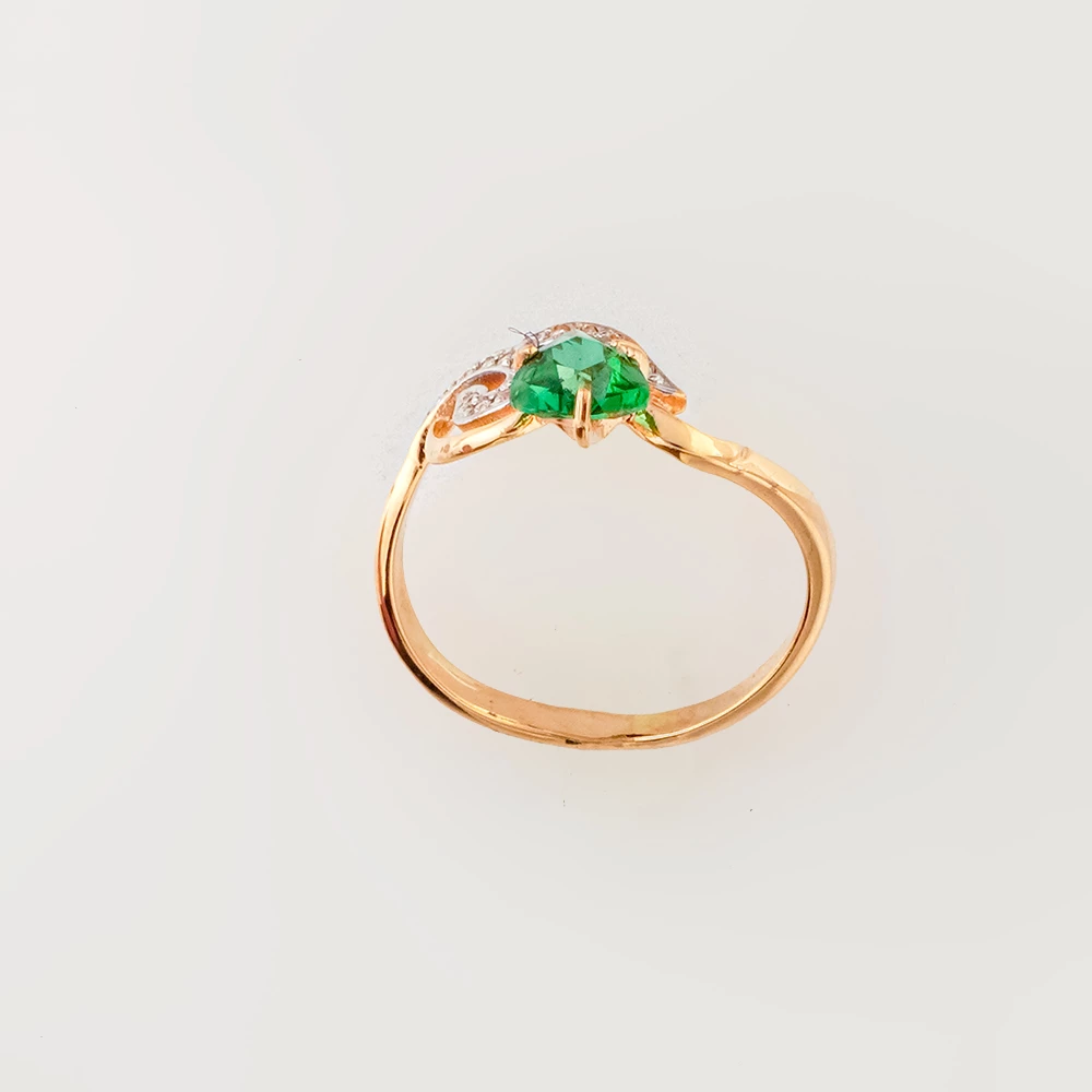 Кольцо с изумрудом синтетическим из красного золота 585 пробы