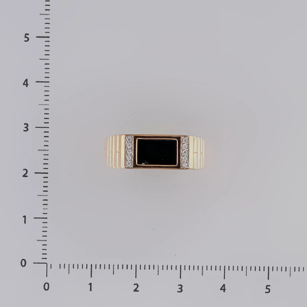 Кольцо с ониксом из красного золота 375 пробы