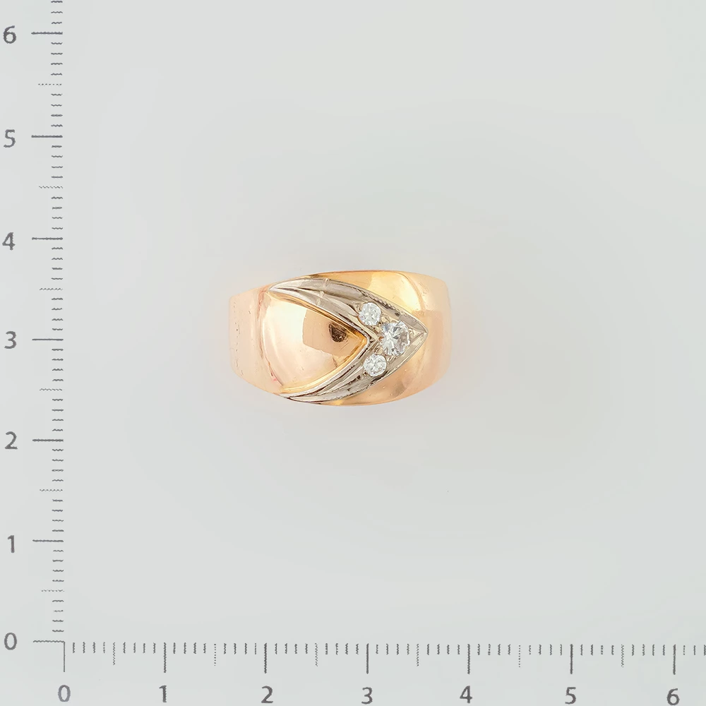 Кольцо с фианитом из красного золота 585 пробы