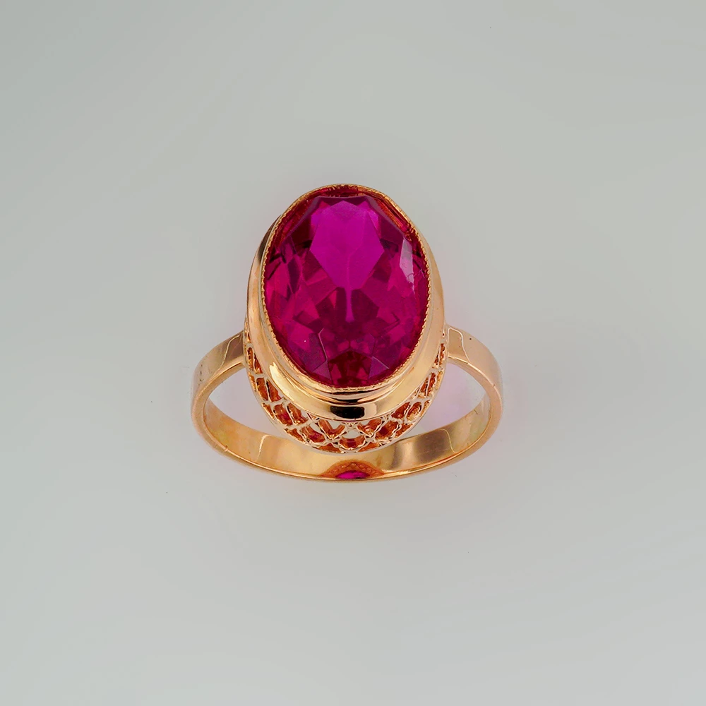 Кольцо с фианитом из красного золота 583 пробы