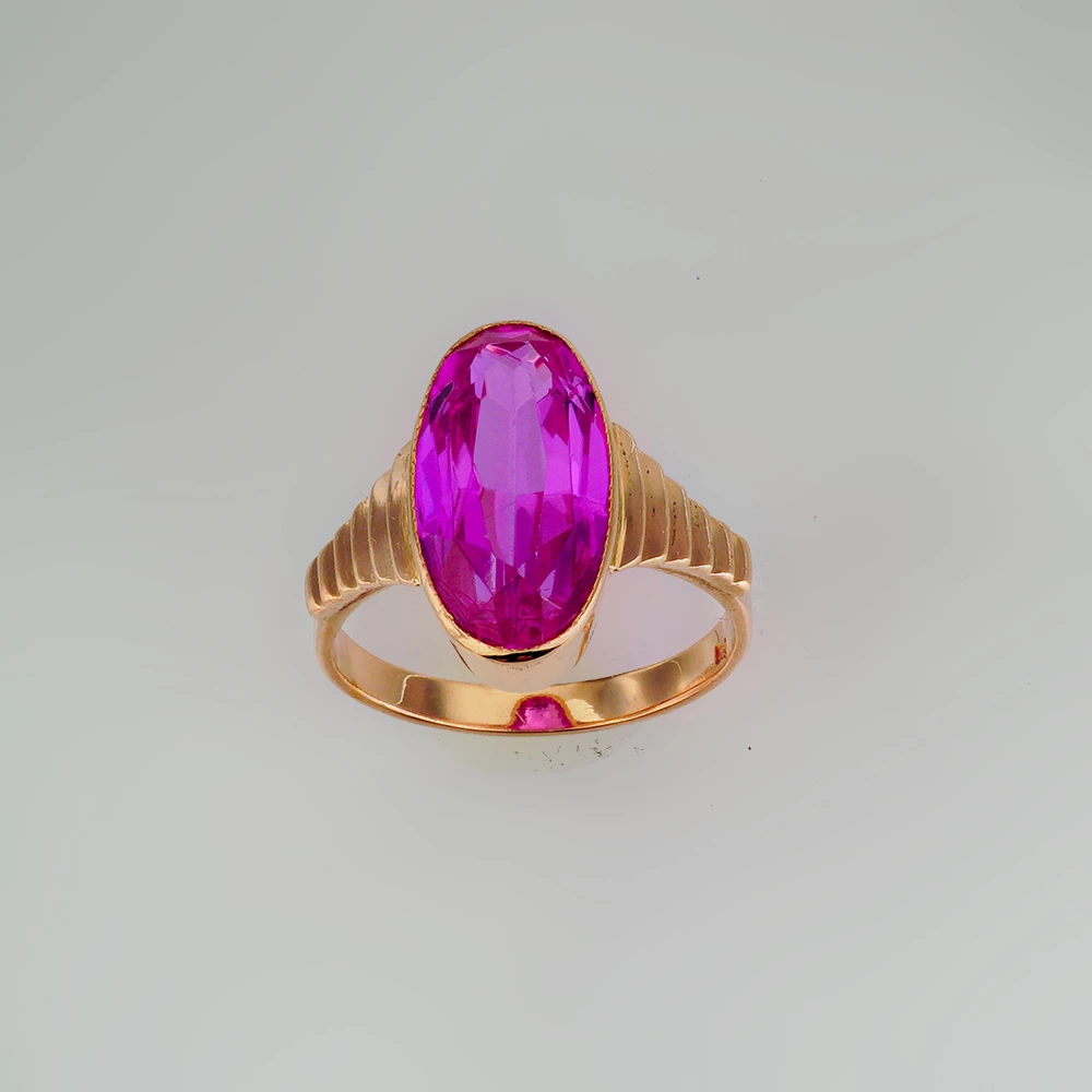 Кольцо с фианитом из красного золота 583 пробы