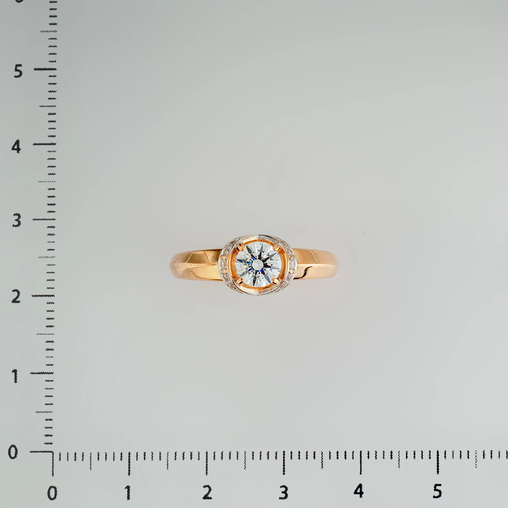 Кольцо с фианитом из красного золота 585 пробы