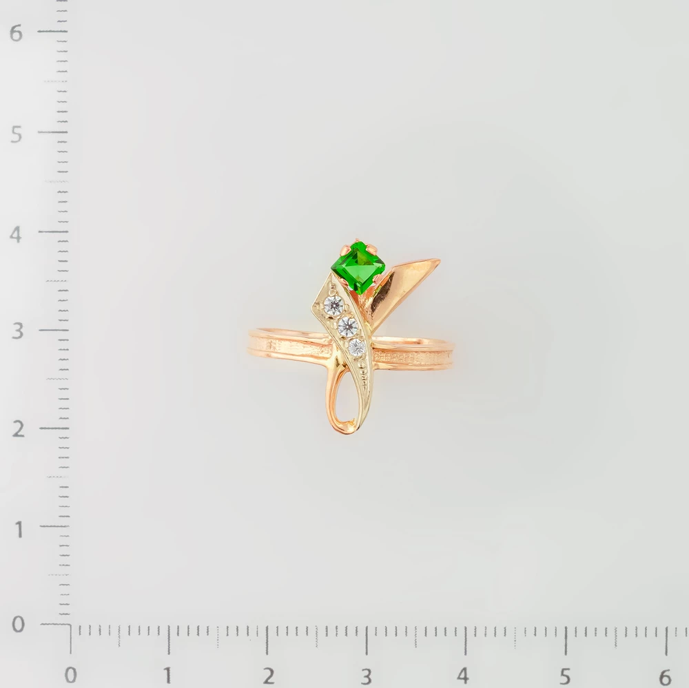 Кольцо с фианитом из красного золота 585 пробы