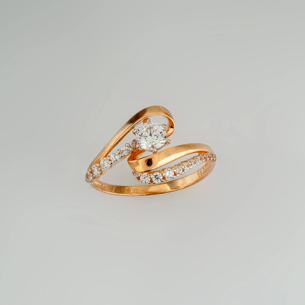 Кольцо с фианитом из красного золота 585 пробы