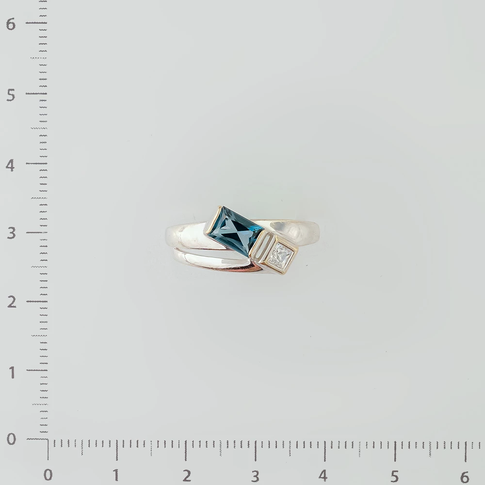 Кольцо с топазом лондон из белого золота 585 пробы