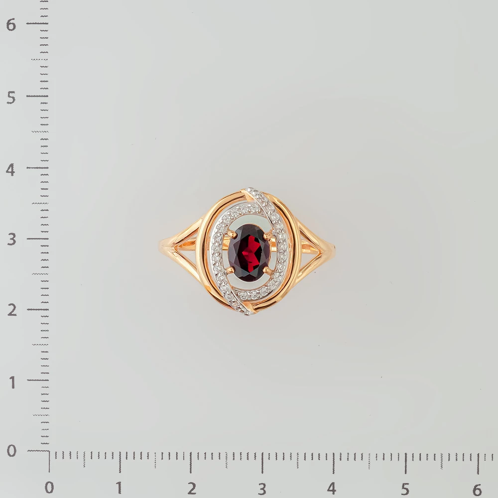 Кольцо с гранатом из красного золота 585 пробы