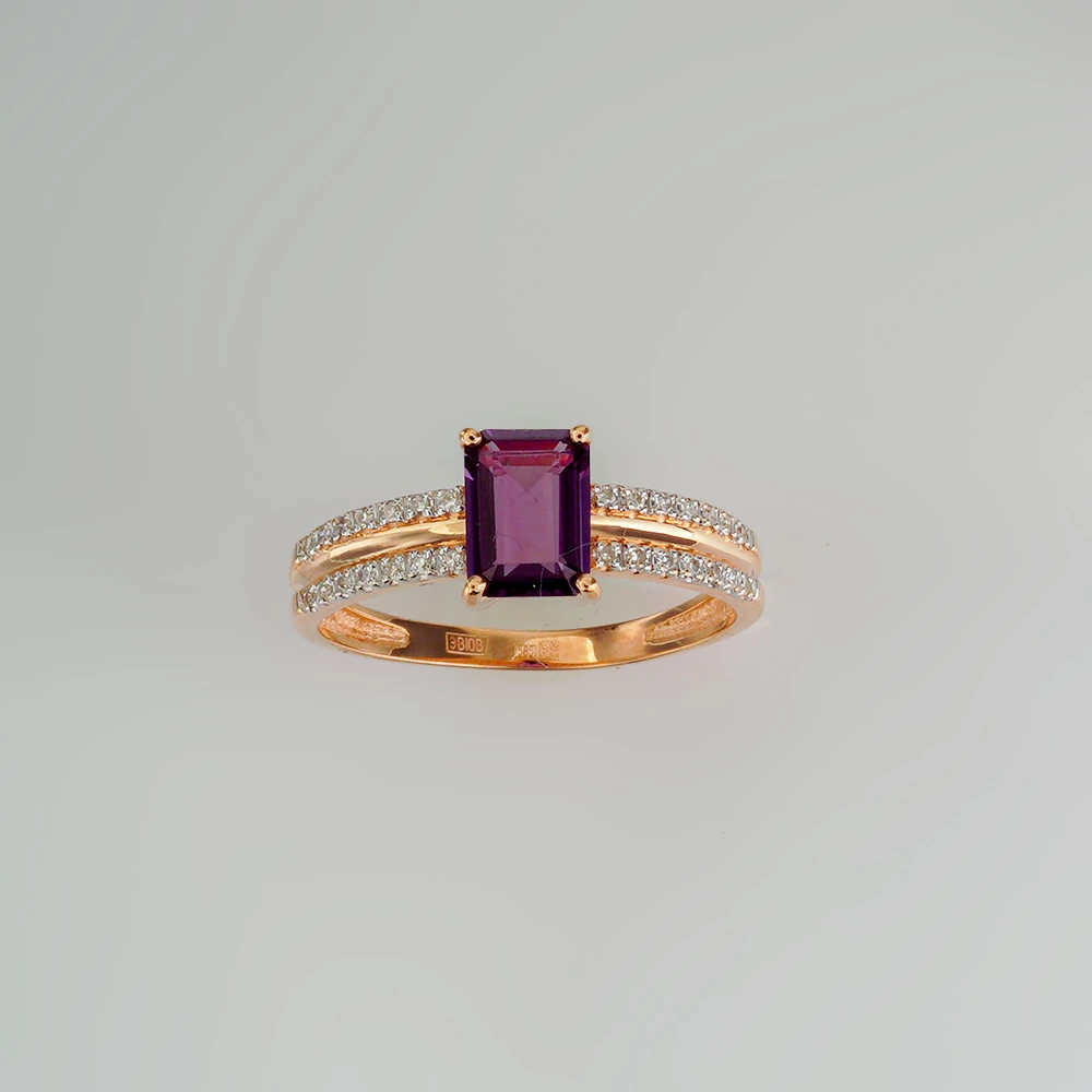 Кольцо с александритом синтетическим из красного золота 585 пробы