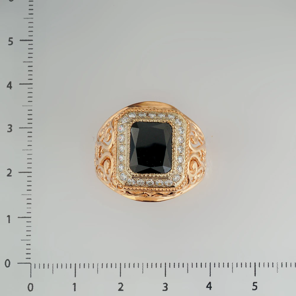 Кольцо с ониксом из красного золота 585 пробы