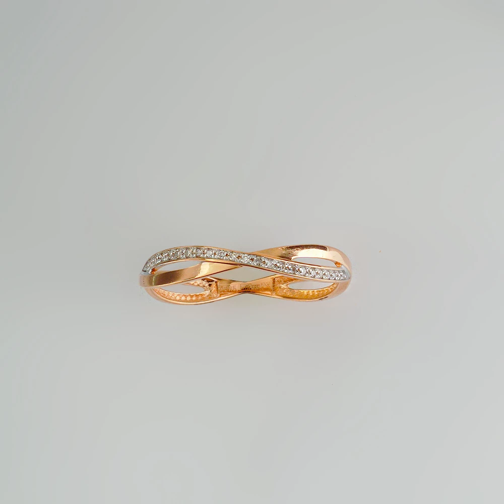 Кольцо с бриллиантом из красного золота 585 пробы