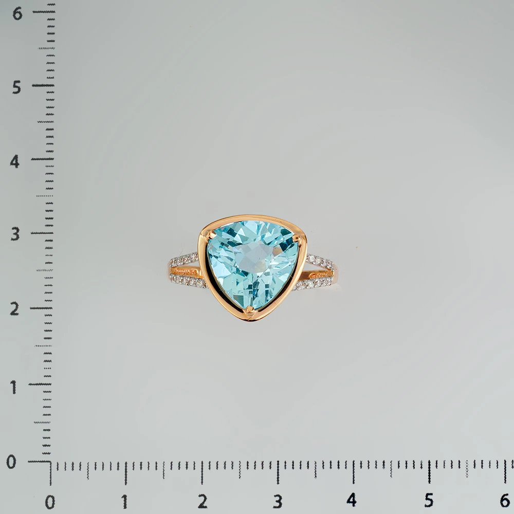 Кольцо с топазом из красного золота 585 пробы