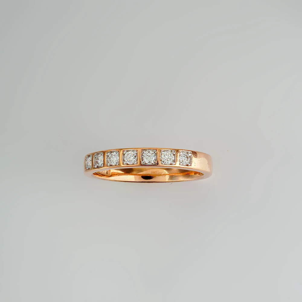 Кольцо с бриллиантом из красного золота 585 пробы