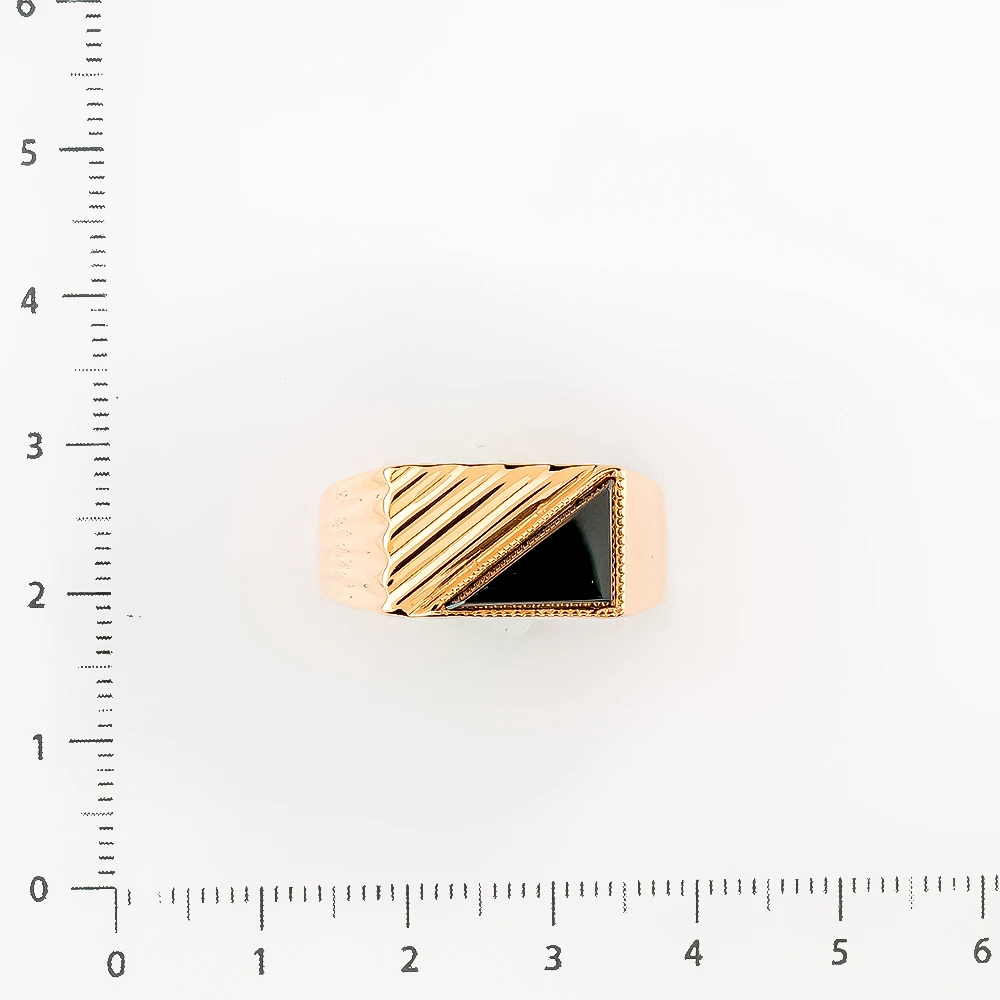 Кольцо с ониксом из красного золота 585 пробы