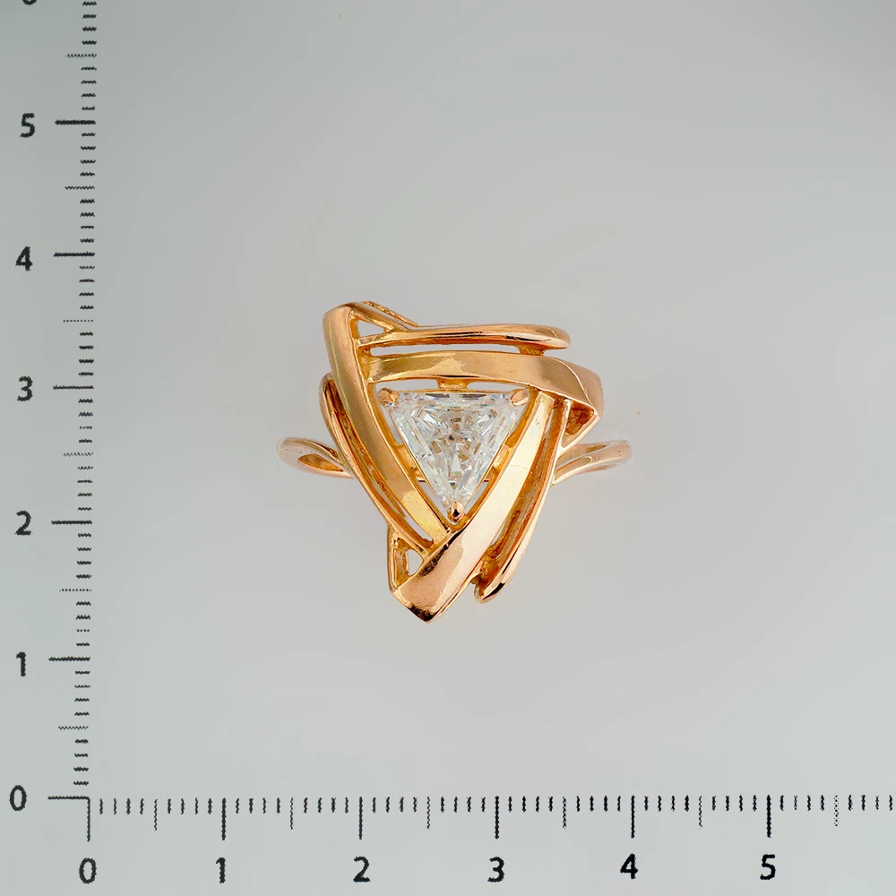 Кольцо с фианитом из красного золота 585 пробы