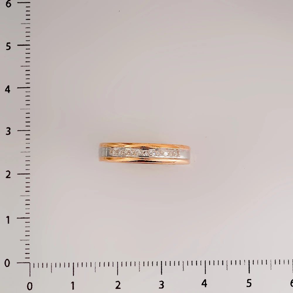 Кольцо с бриллиантом из красного золота 585 пробы