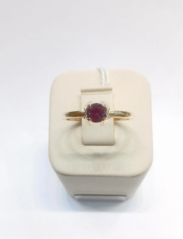 Кольцо с александритом синтетическим из красного золота 585 пробы