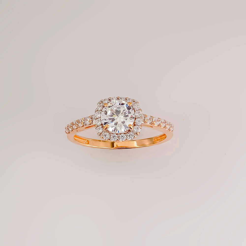 Кольцо с фианитом из красного золота 585 пробы