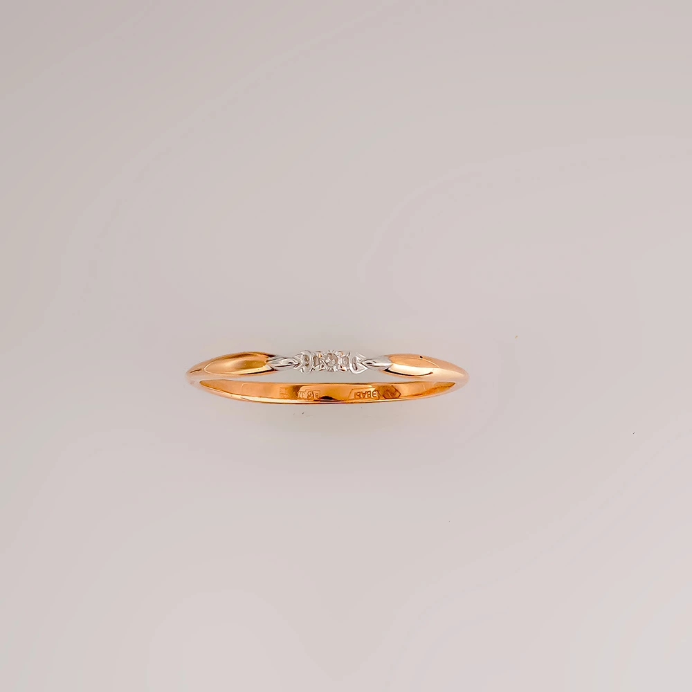 Кольцо с бриллиантом из красного золота 375 пробы