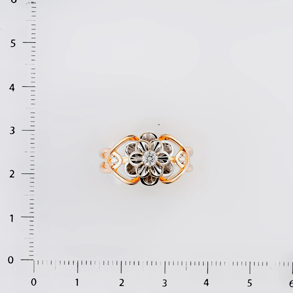 Кольцо с фианитом из красного золота 585 пробы