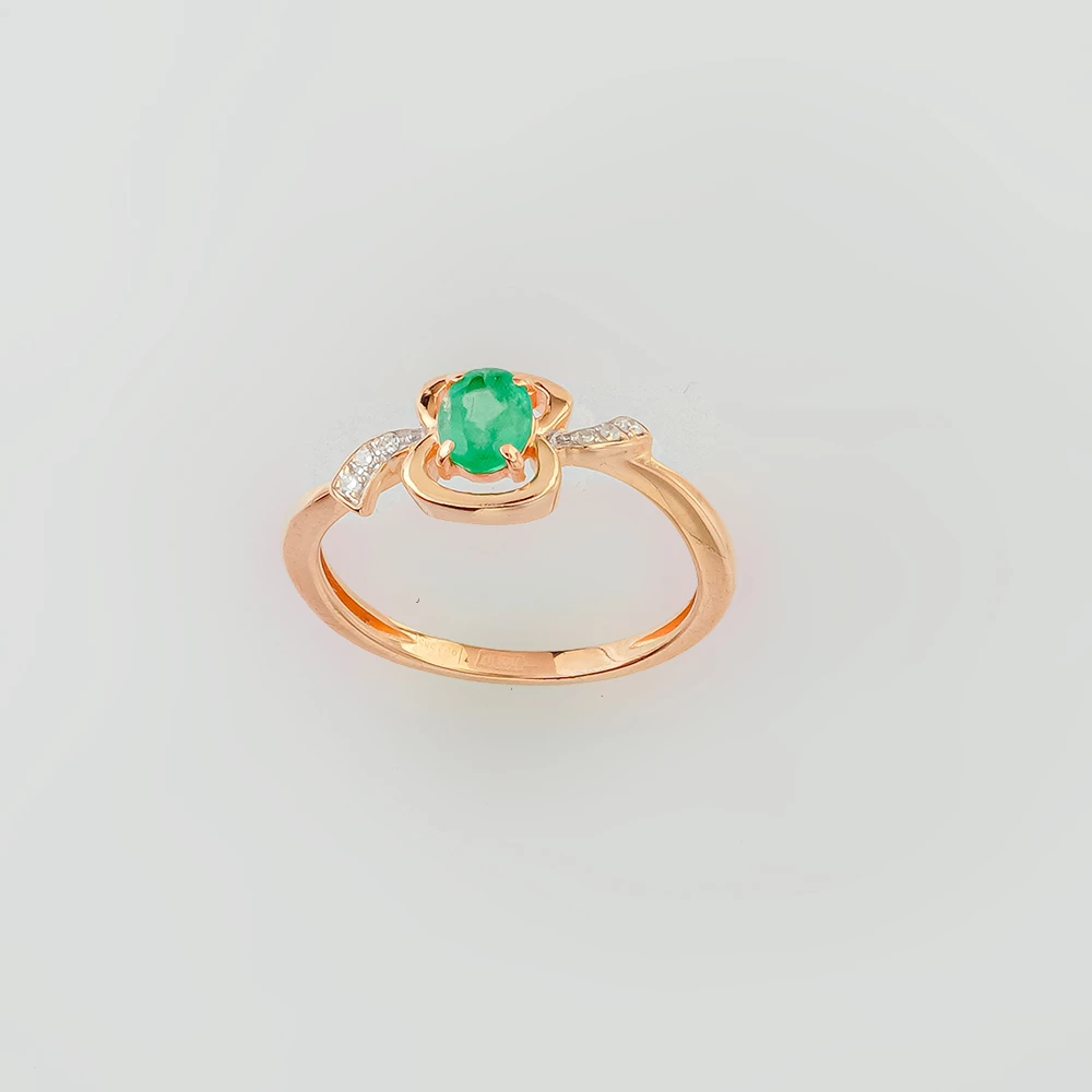 Кольцо с изумрудом из красного золота 585 пробы