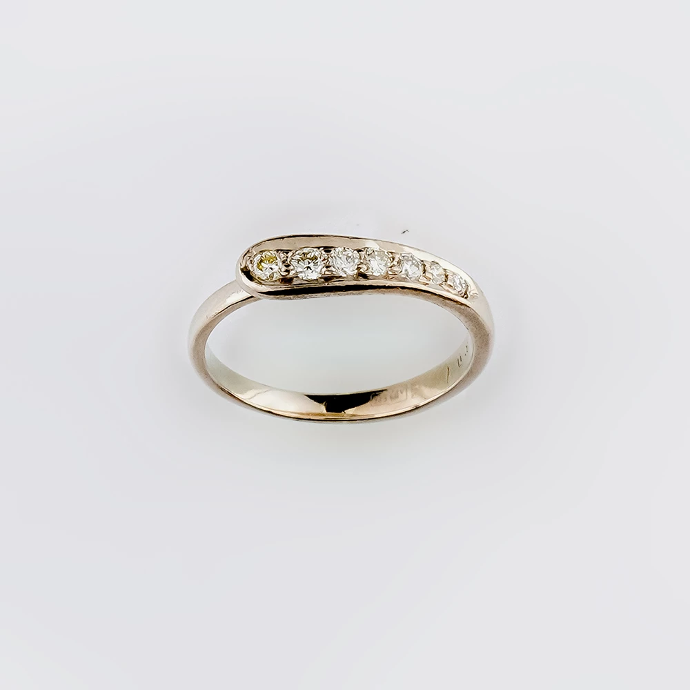 Кольцо с бриллиантом из белого золота 585 пробы