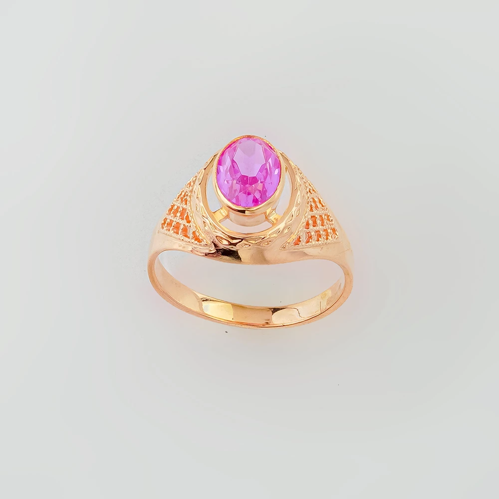 Кольцо с корундом синтетическим из красного золота 583 пробы