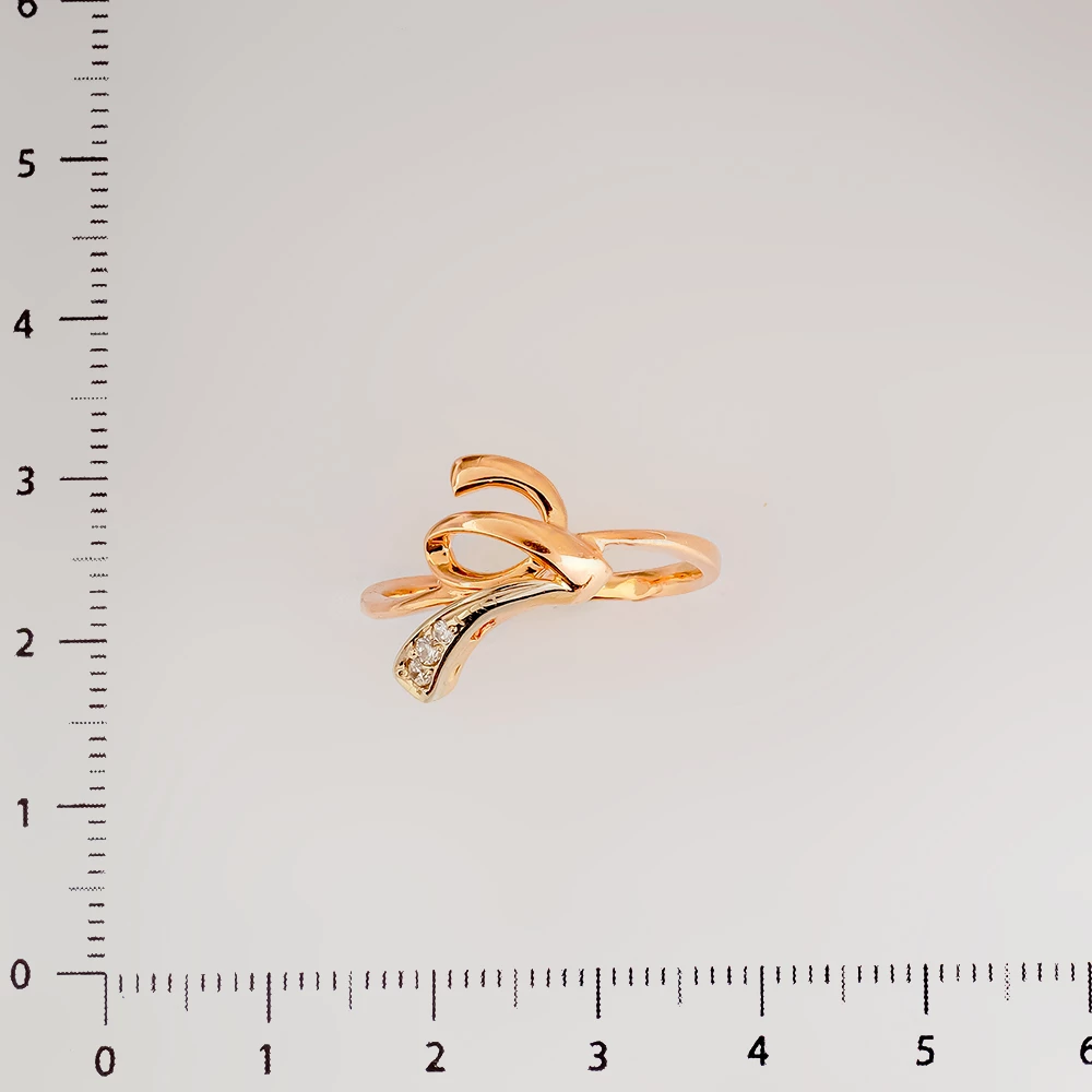 Кольцо с фианитом из красного золота 585 пробы