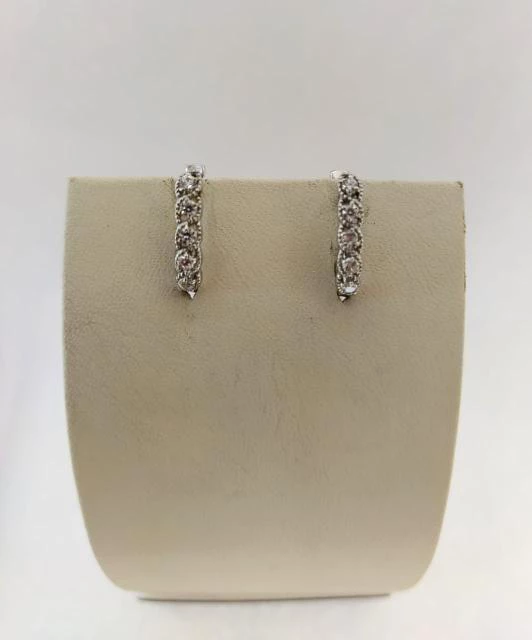 Серьги с фианитом из белого золота 585 пробы 1