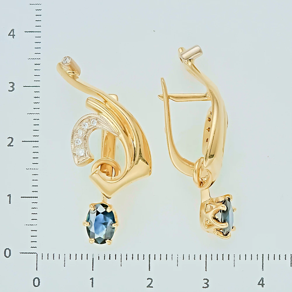 Серьги с бриллиантом из красного золота 585 пробы