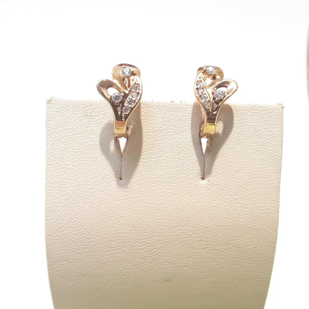 Серьги с фианитом из красного золота 375 пробы 1