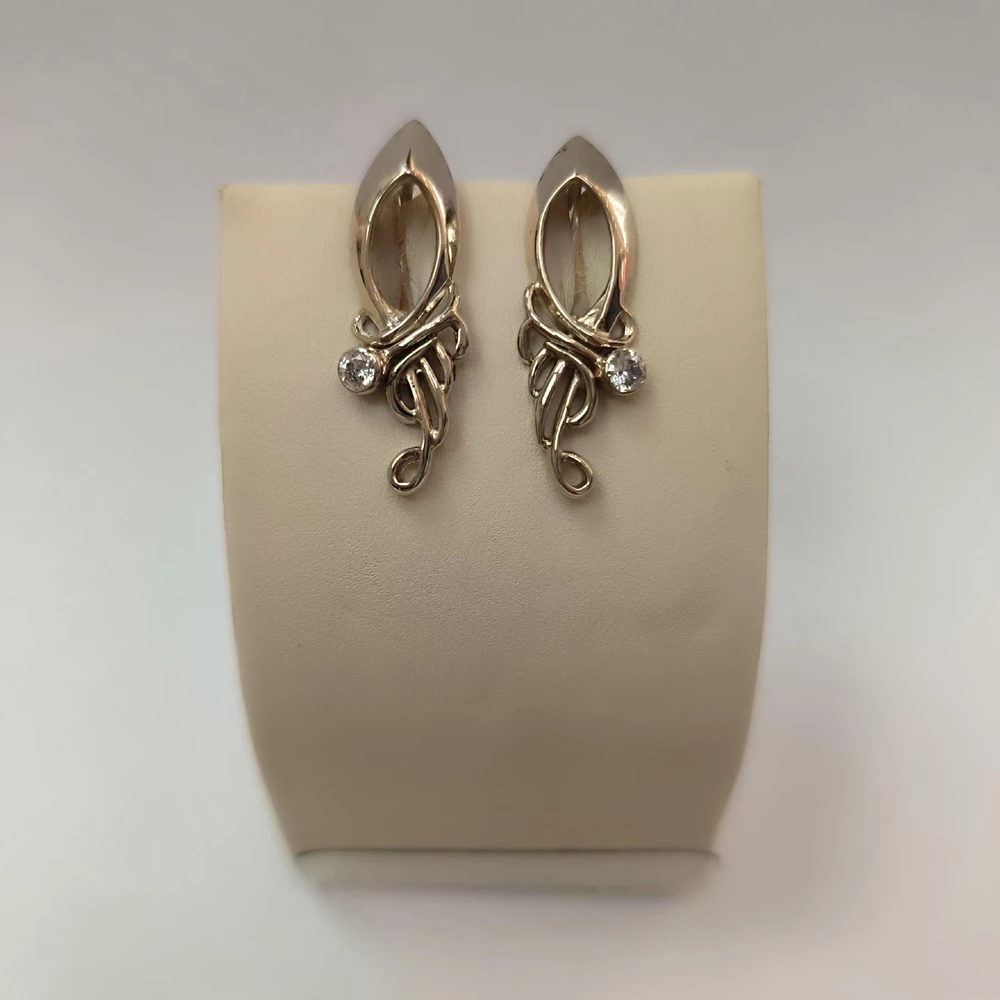 Серьги с фианитом из белого золота 585 пробы