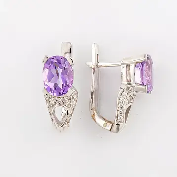 Серьги с аметистом из белого золота 585 пробы