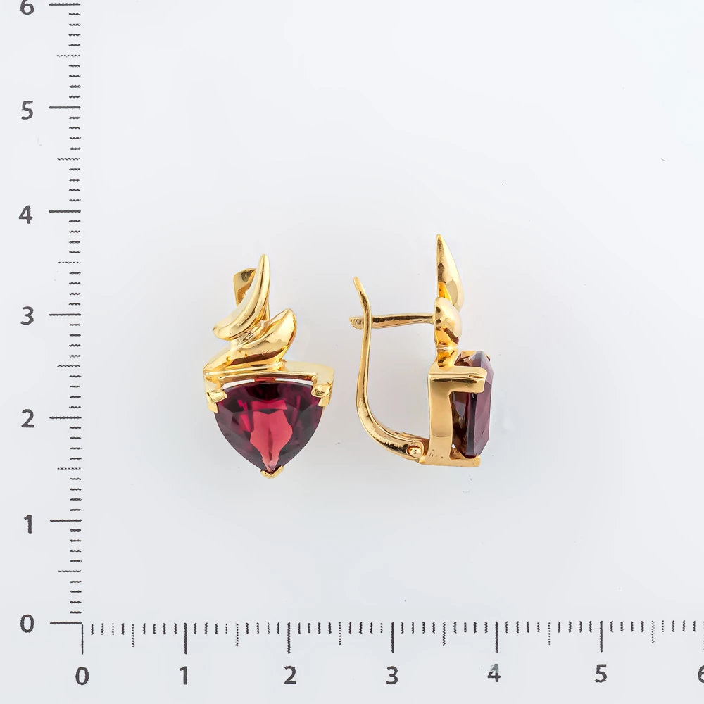 Серьги с гранатом из желтого золота 585 пробы