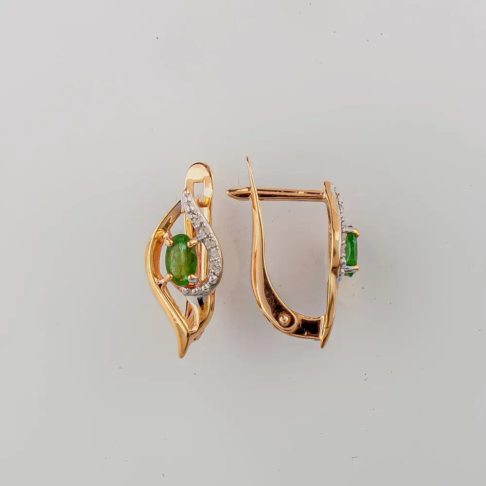 Серьги с изумрудом из красного золота 585 пробы