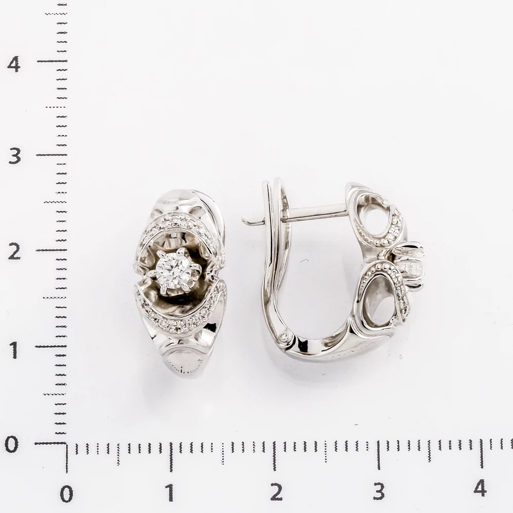 Серьги с бриллиантом из белого золота 585 пробы