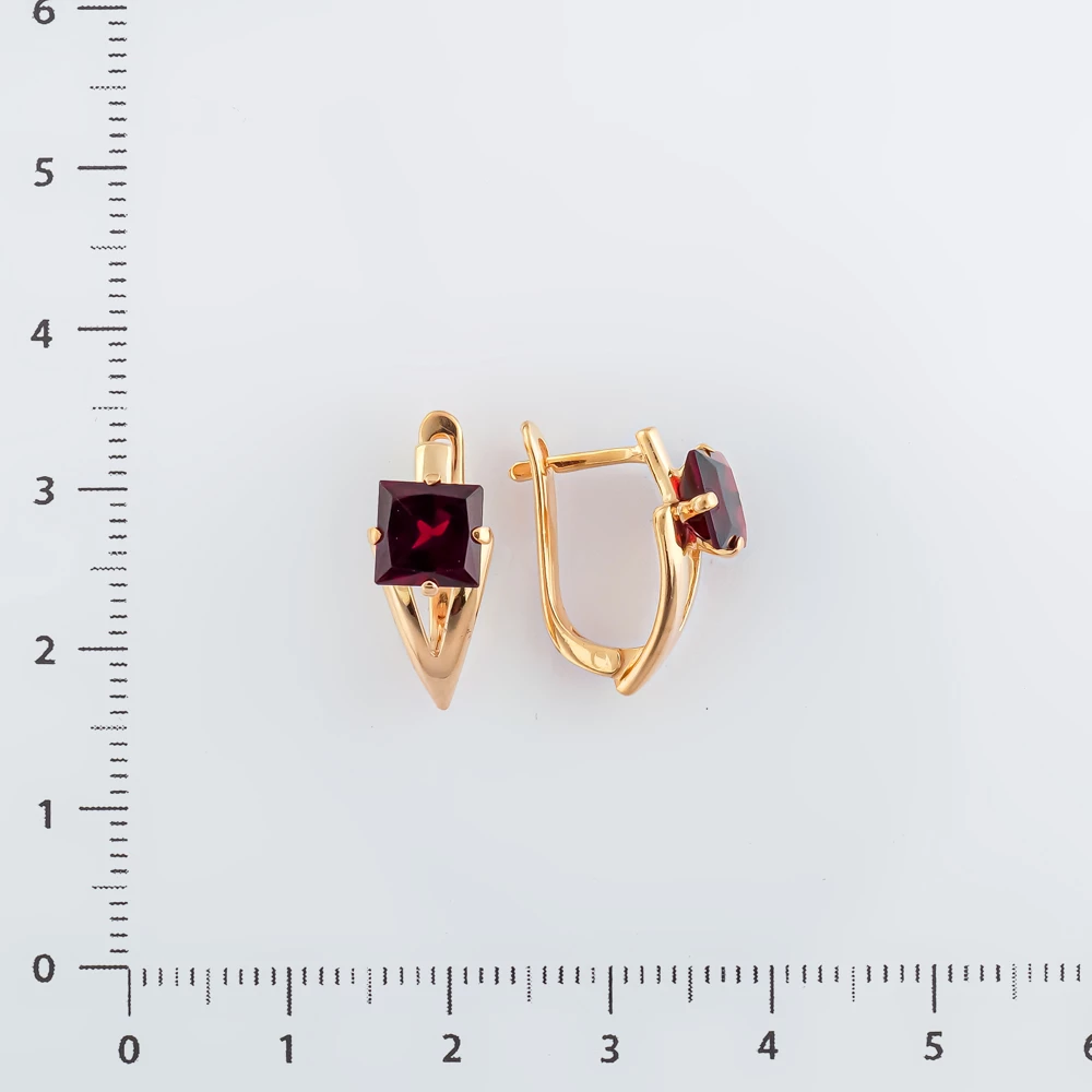 Серьги с гранатом из красного золота 585 пробы