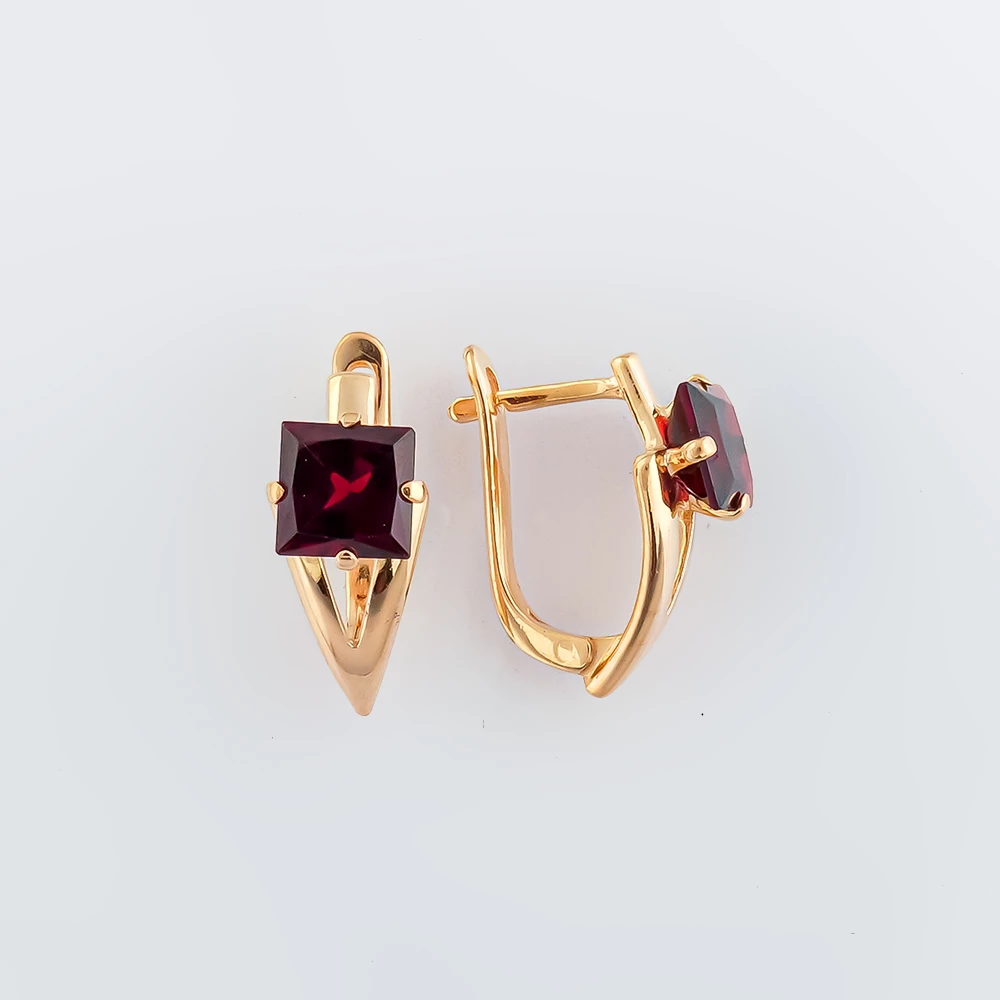 Серьги с гранатом из красного золота 585 пробы