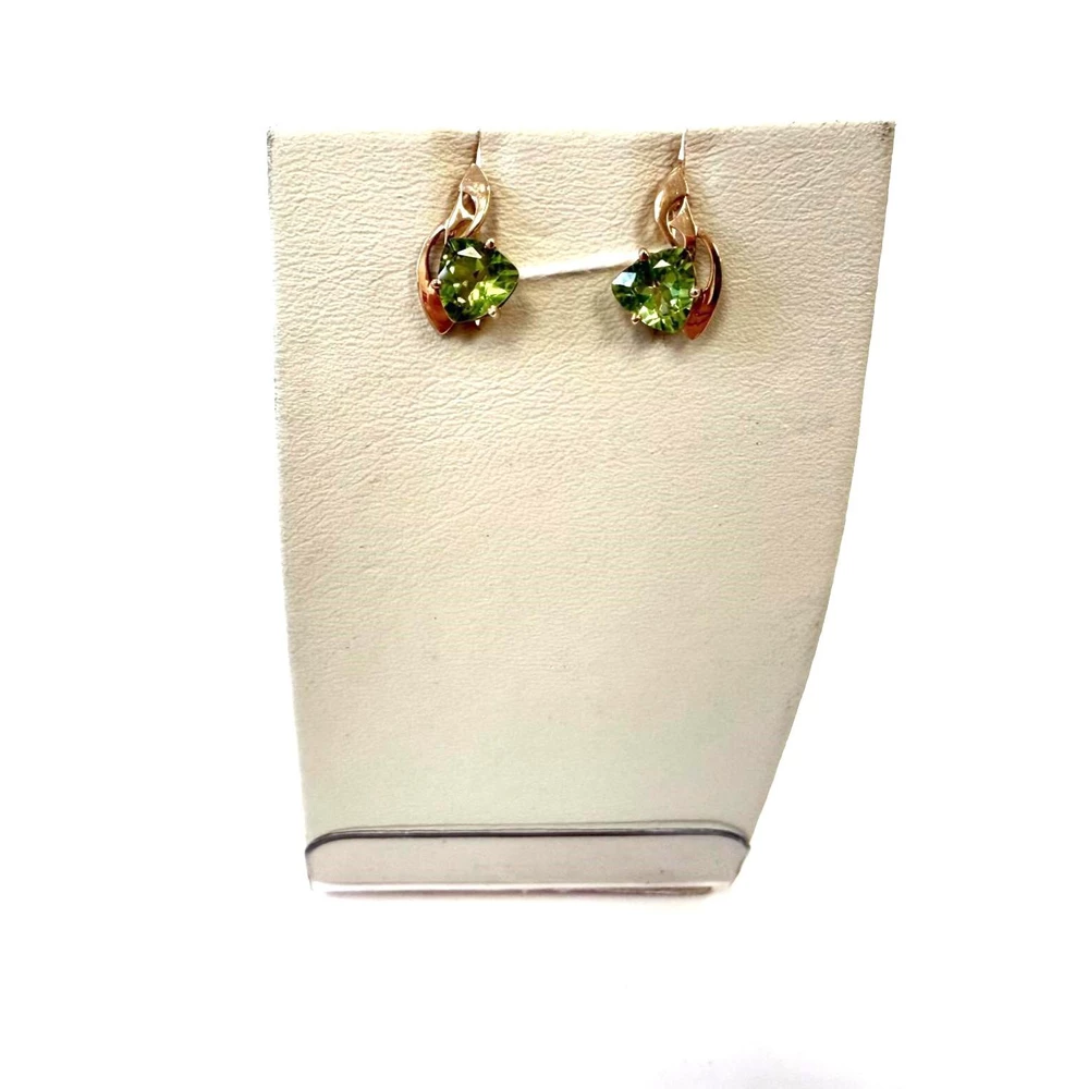 Серьги с хризолитом из красного золота 585 пробы