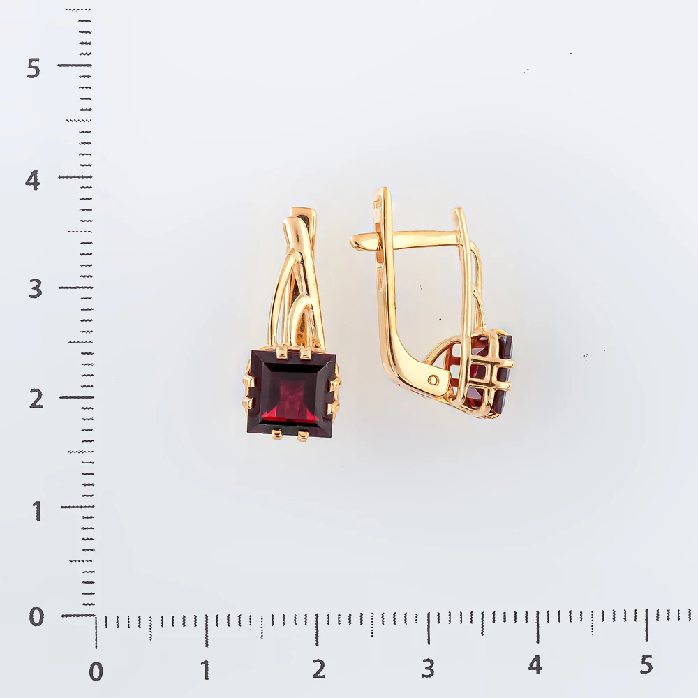 Серьги с гранатом из красного золота 585 пробы