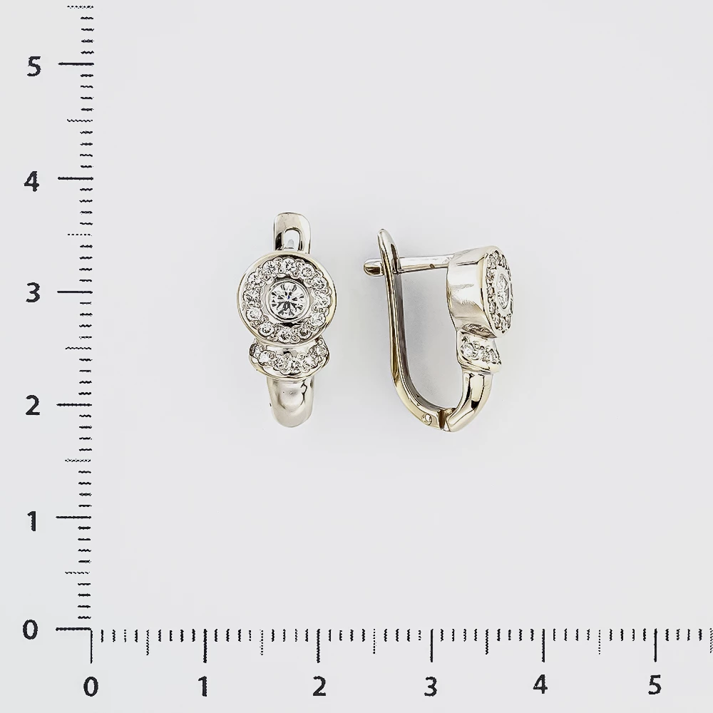Серьги с бриллиантом из белого золота 585 пробы