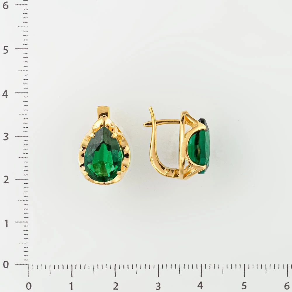 Серьги с изумрудом синтетическим из желтого золота 585 пробы