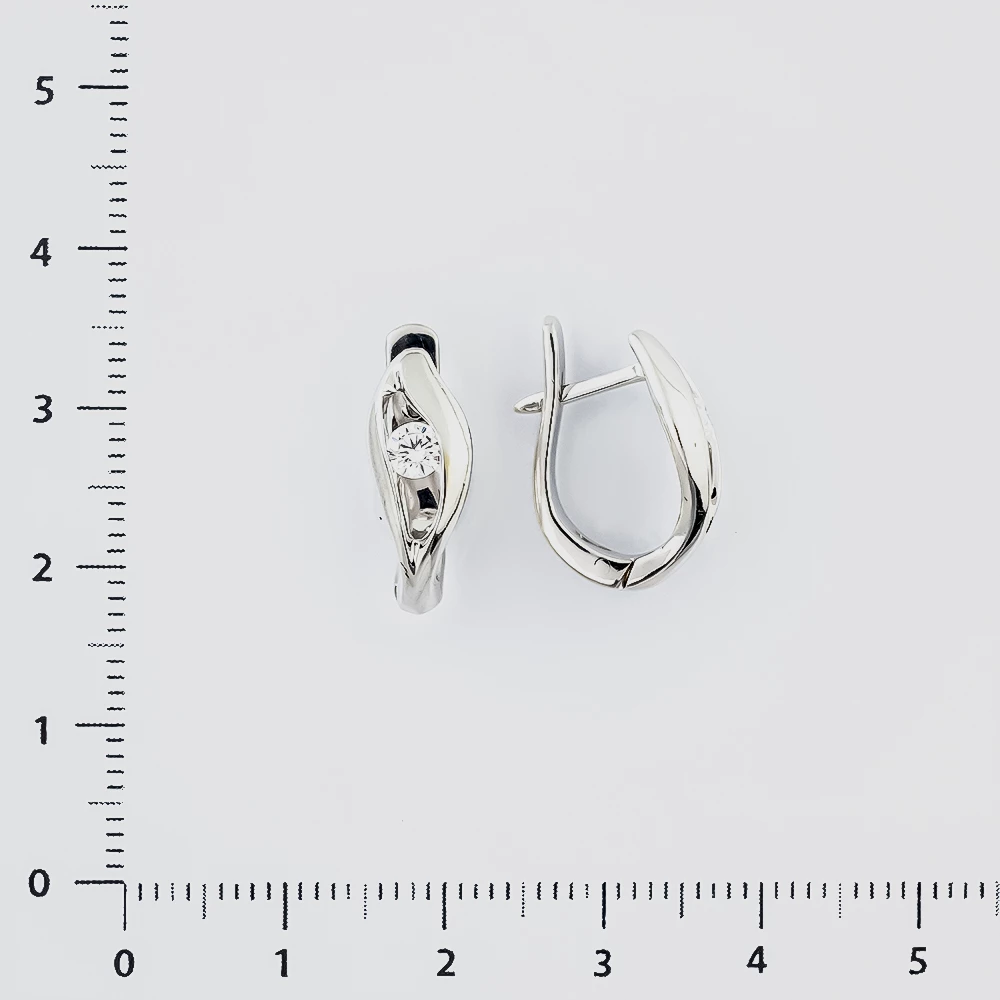 Серьги с бриллиантом из белого золота 585 пробы