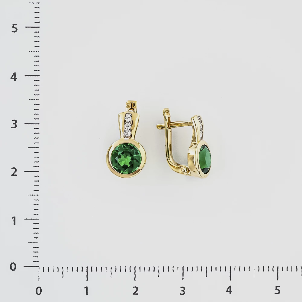 Серьги с изумрудом синтетическим из желтого золота 585 пробы