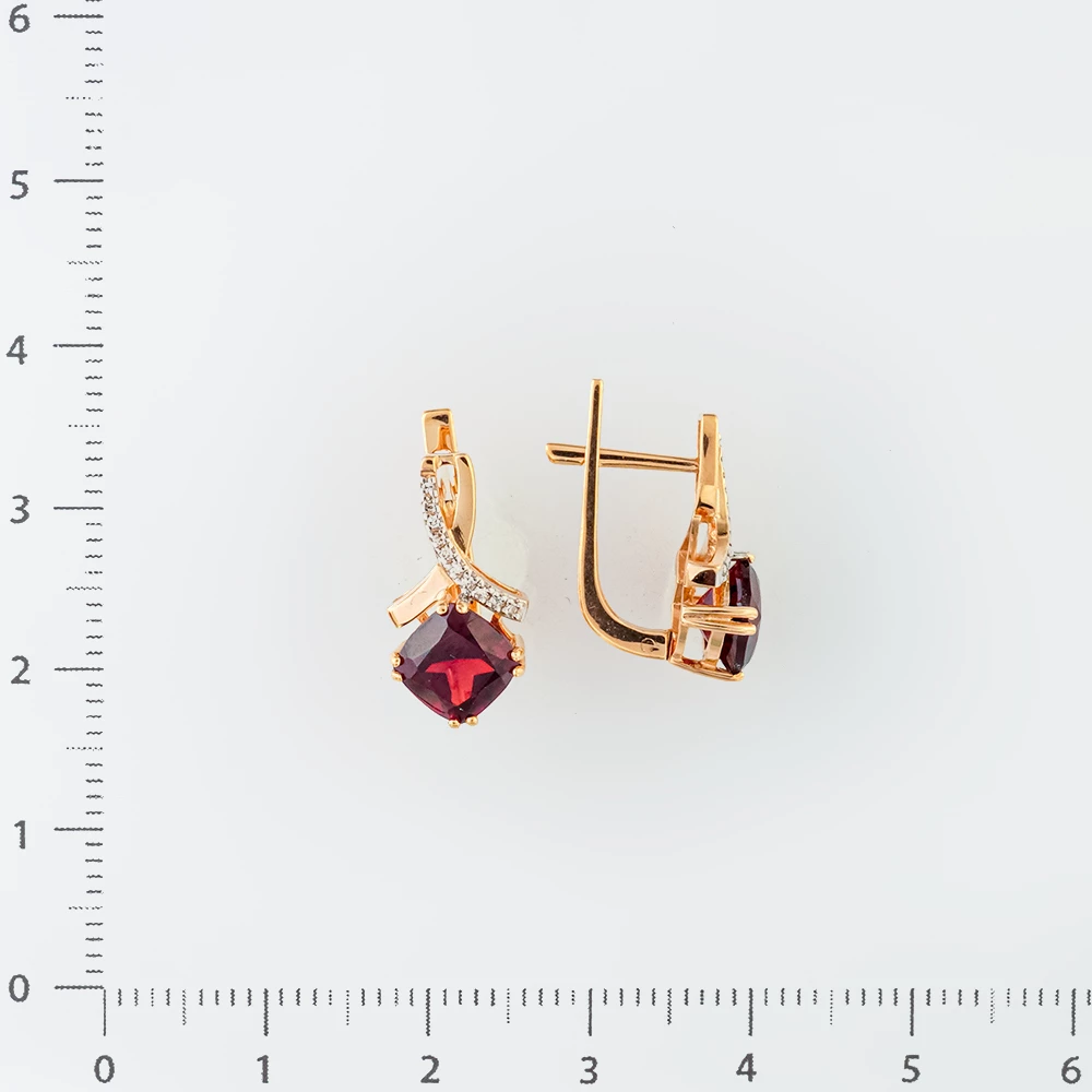 Серьги с гранатом из красного золота 585 пробы