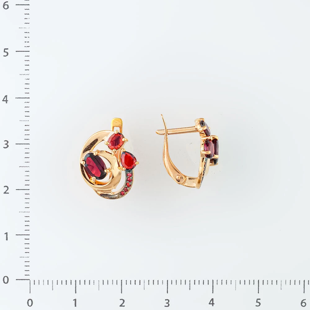 Серьги с гранатом из красного золота 585 пробы