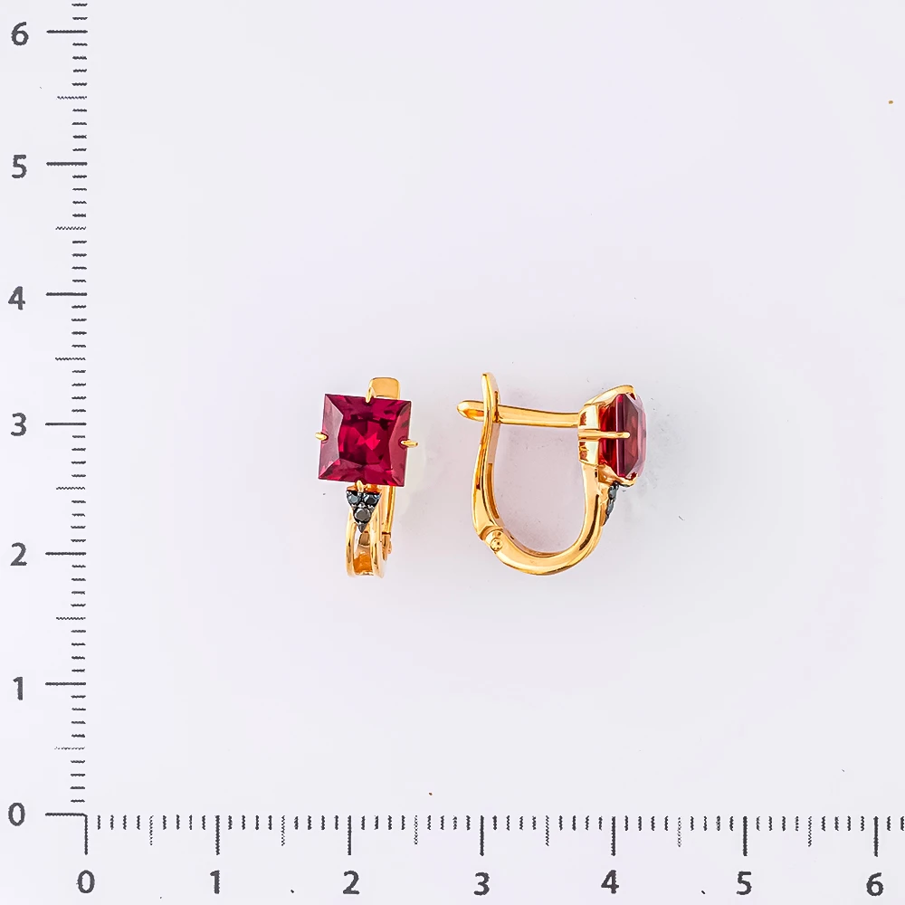 Серьги с гранатом из красного золота 585 пробы
