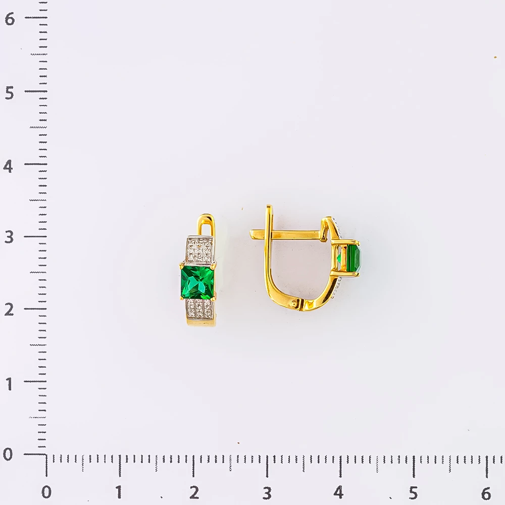 Серьги с изумрудом синтетическим из желтого золота 585 пробы
