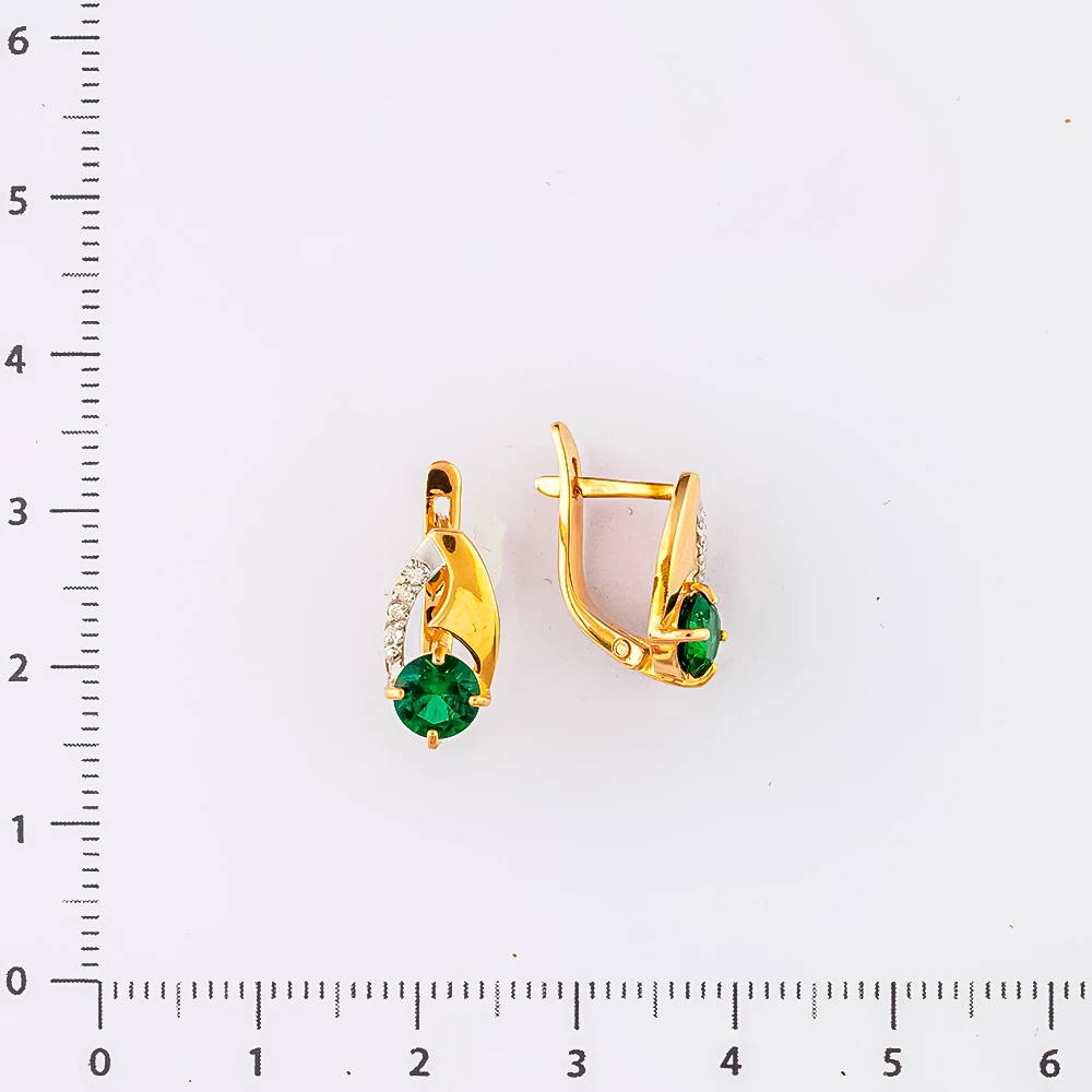 Серьги с изумрудом синтетическим из желтого золота 585 пробы