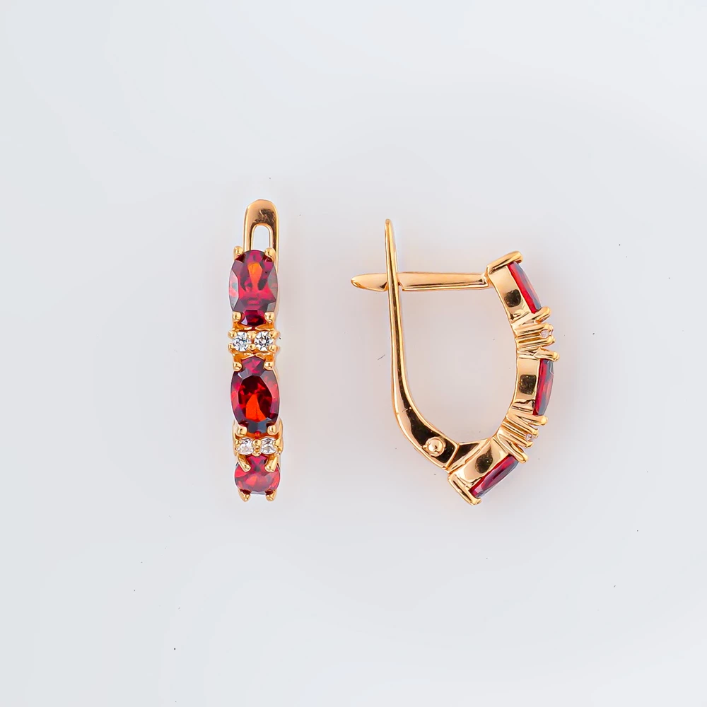 Серьги с гранатом из красного золота 585 пробы