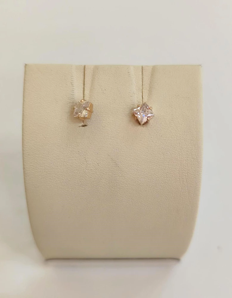 Серьги с фианитом из красного золота 585 пробы