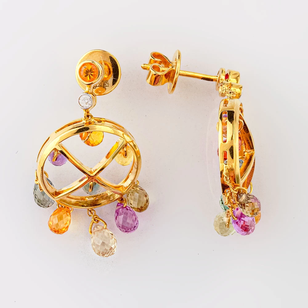 Серьги с хризолитом из желтого золота 750 пробы